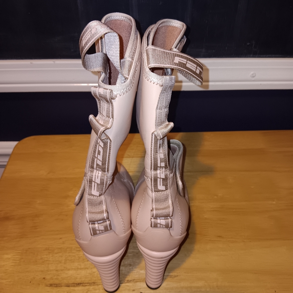 Fendi FF Rare Runway Pink Leather Heeled Boots Size 38 - Picture 5 of 6